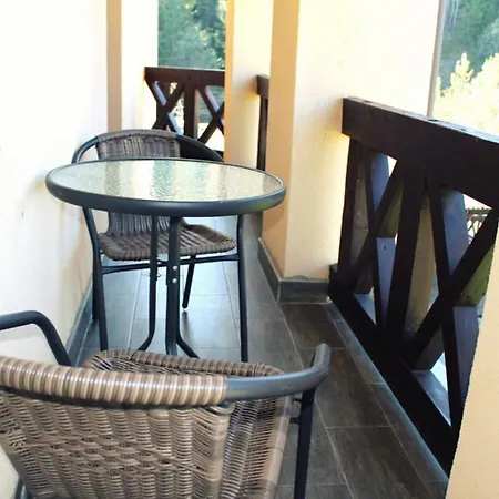 Hotel Aratta Pilipets